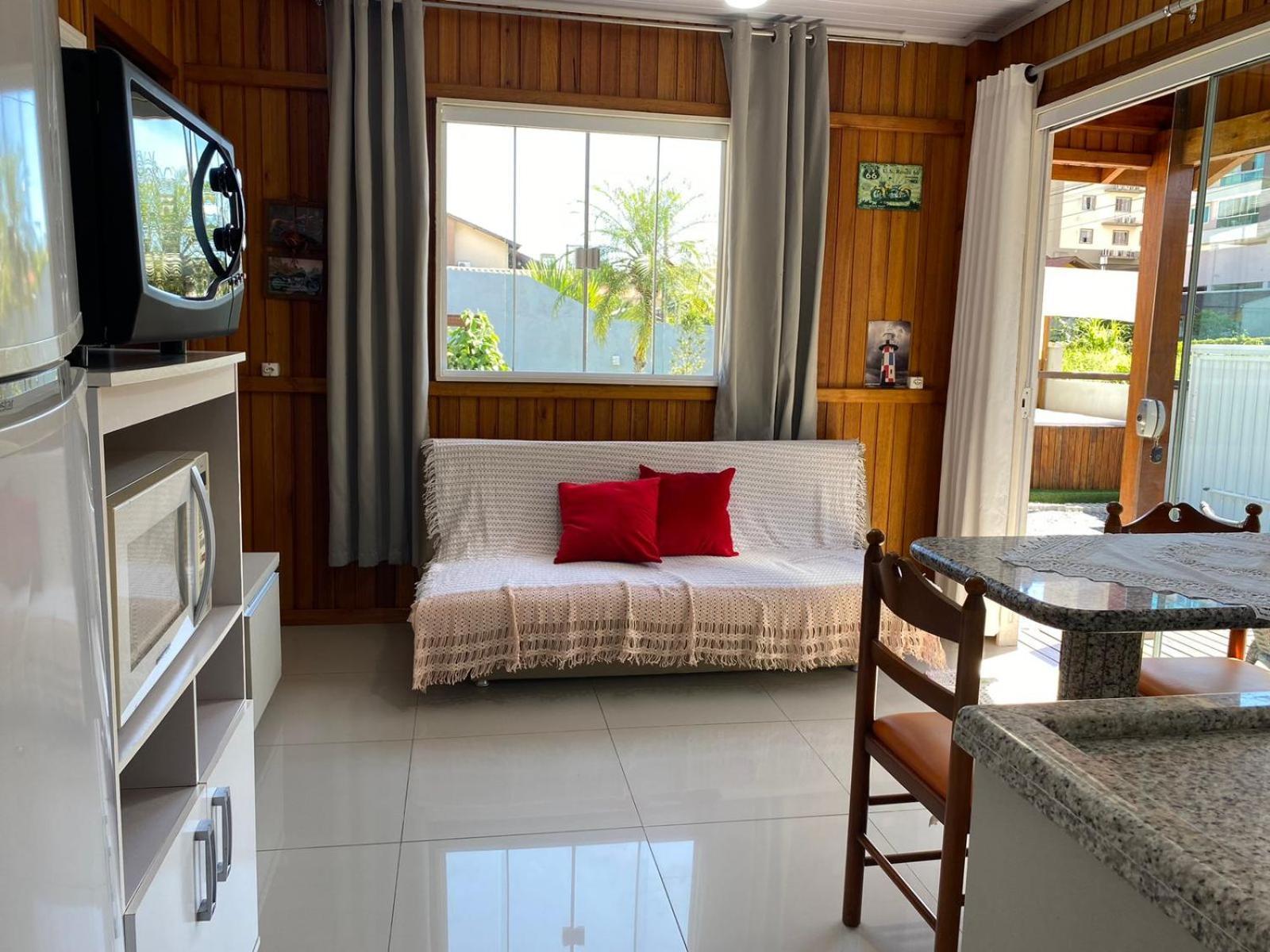 Residencial Com Piscina Possui Jacuzzi Aquecida Com Hidromassagem Villa Bombinhas Ngoại thất bức ảnh