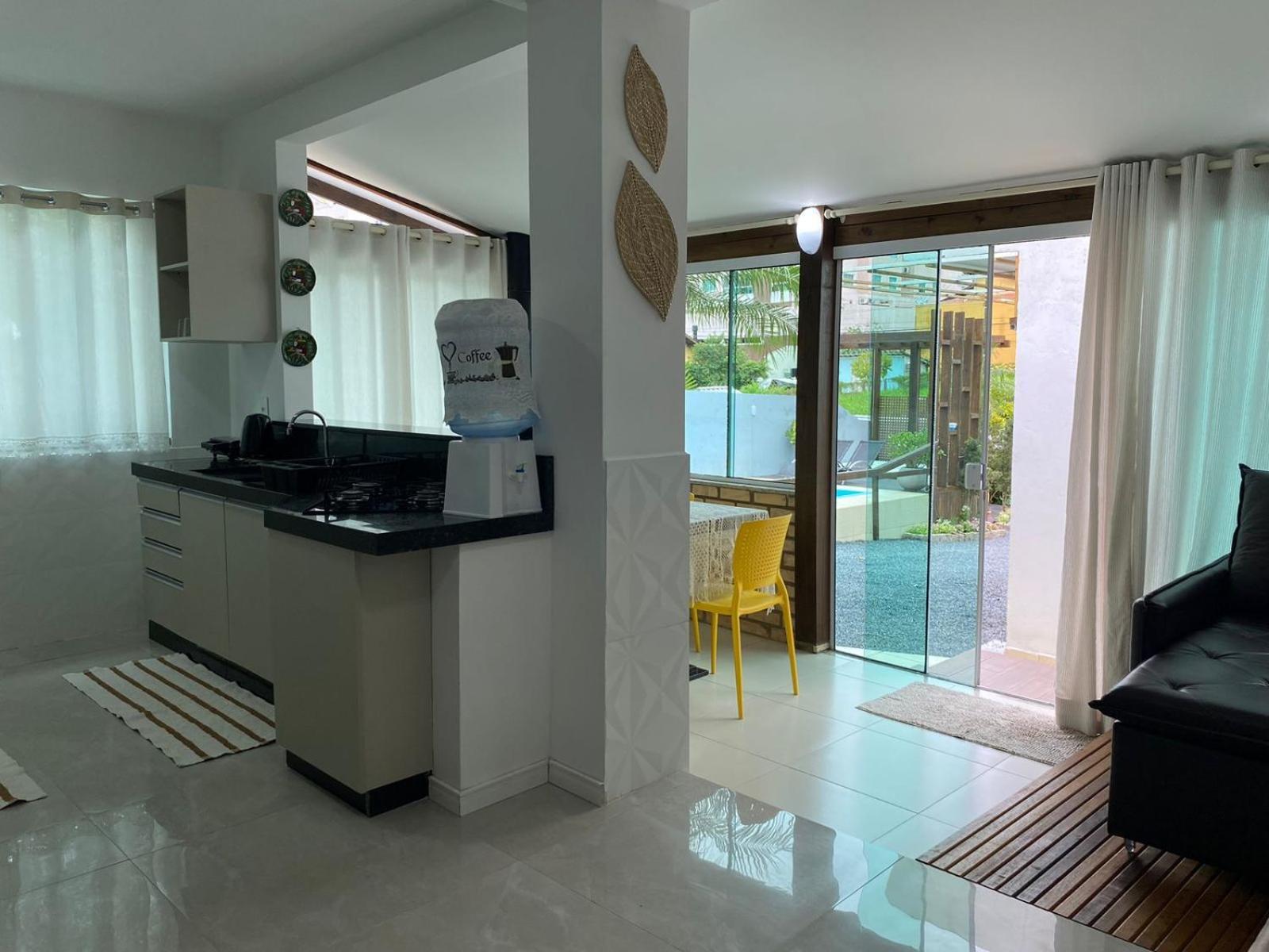 Residencial Com Piscina Possui Jacuzzi Aquecida Com Hidromassagem Villa Bombinhas Ngoại thất bức ảnh