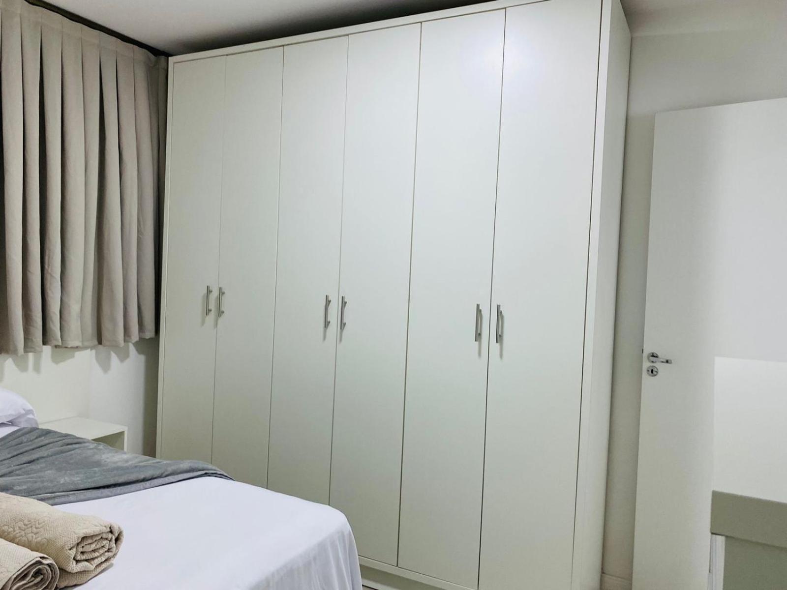 Residencial Com Piscina Possui Jacuzzi Aquecida Com Hidromassagem Villa Bombinhas Ngoại thất bức ảnh